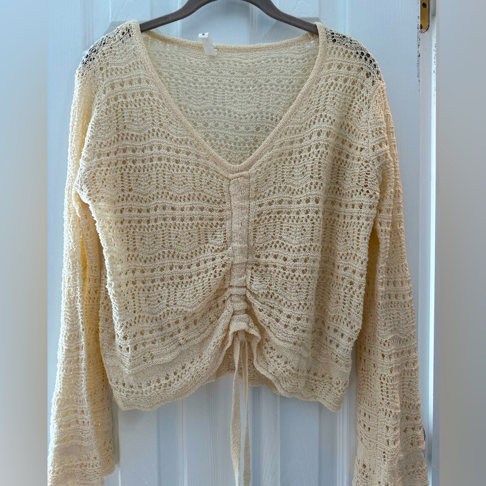 Crochet styled adjustable top